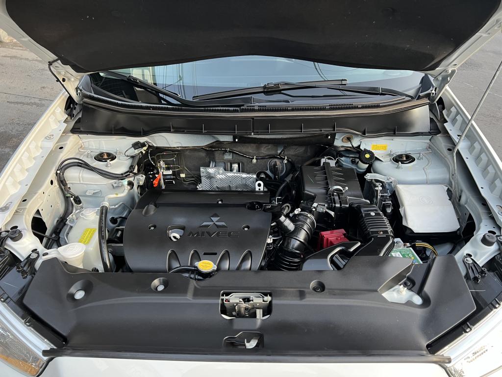 MITSUBISHI ASX - Foto