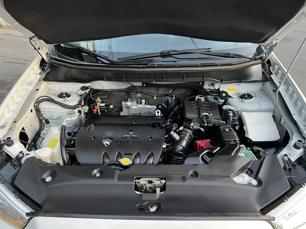 MITSUBISHI ASX - Foto