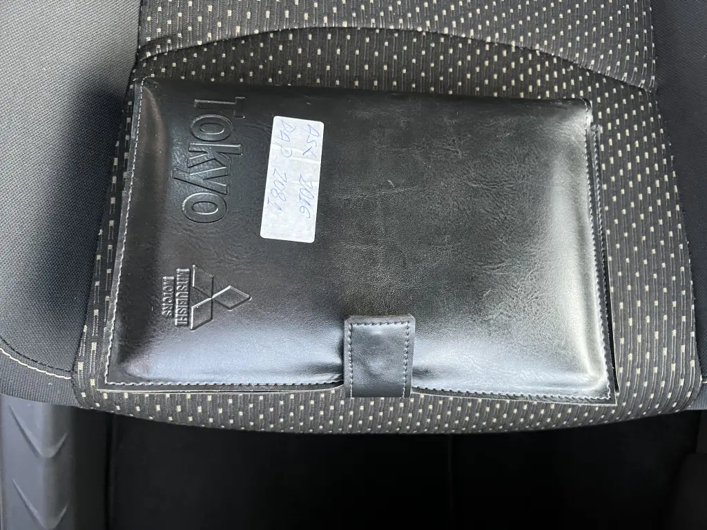 MITSUBISHI ASX - Foto