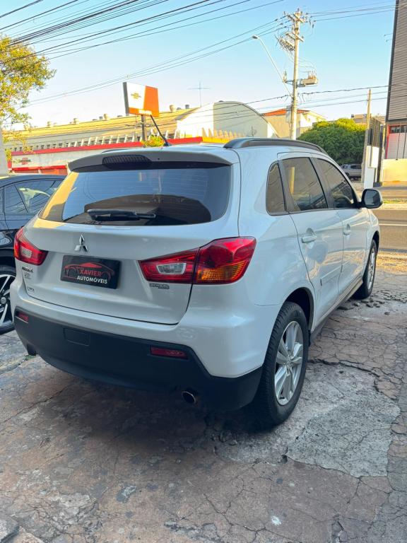 MITSUBISHI ASX - Foto