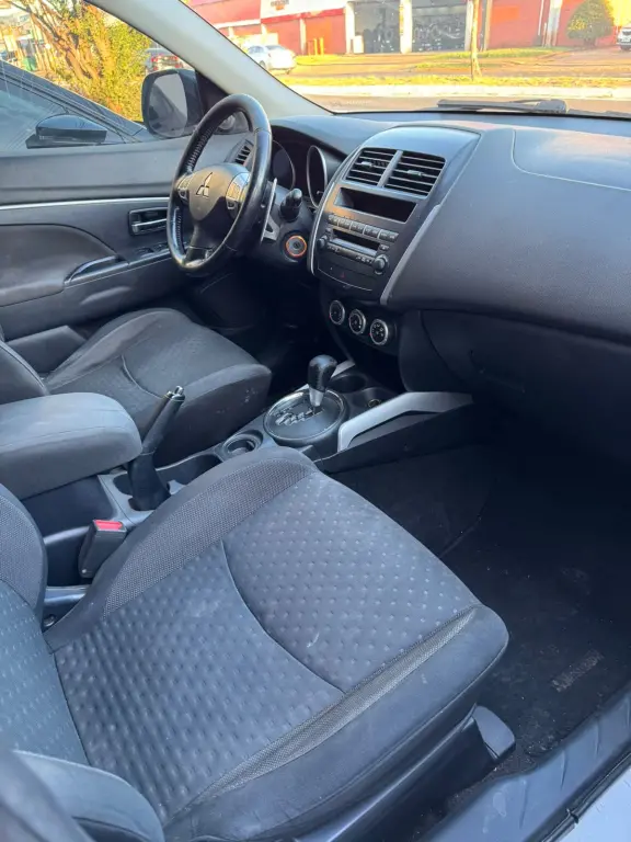 MITSUBISHI ASX - Foto