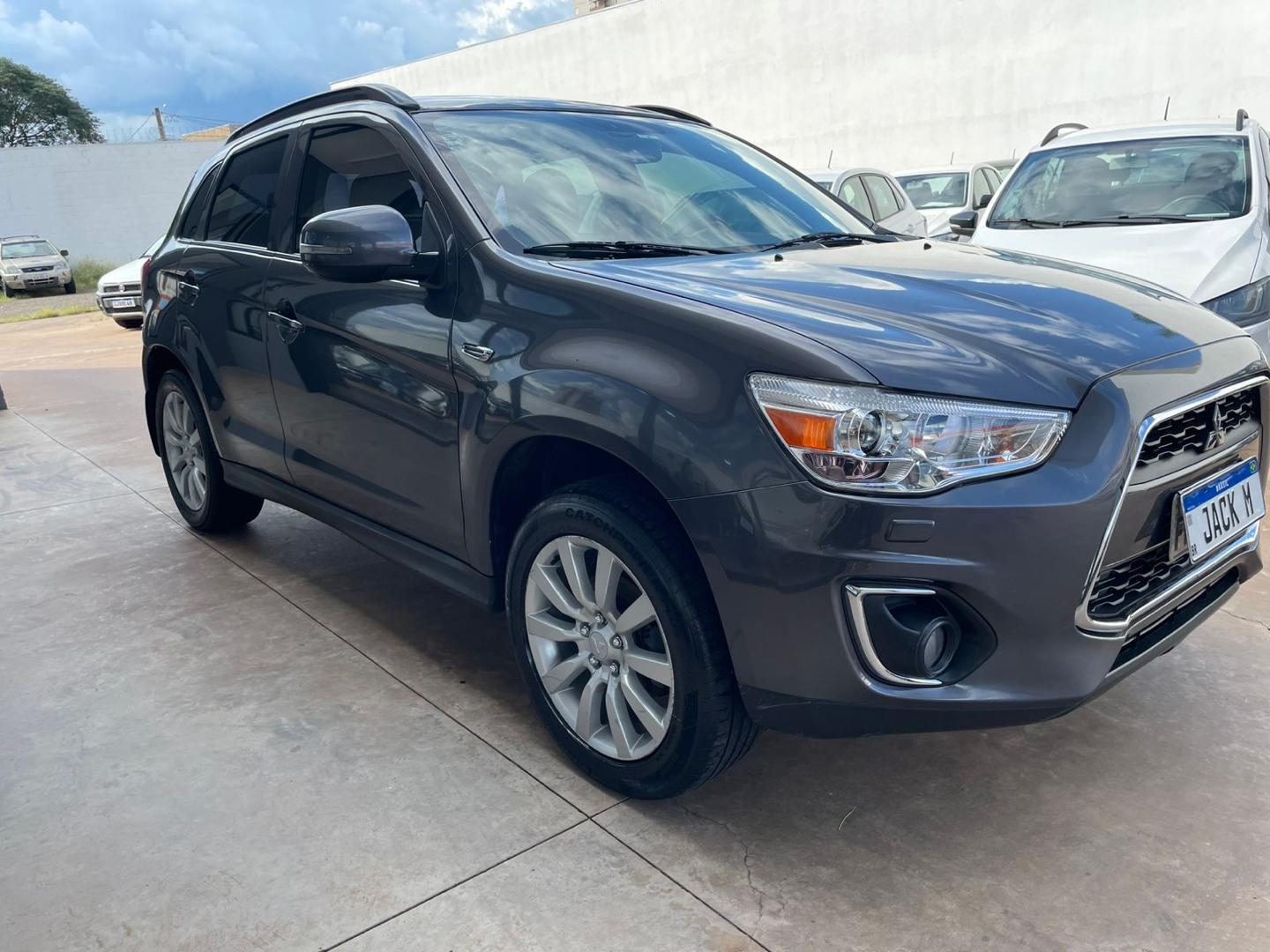 MITSUBISHI ASX - Foto