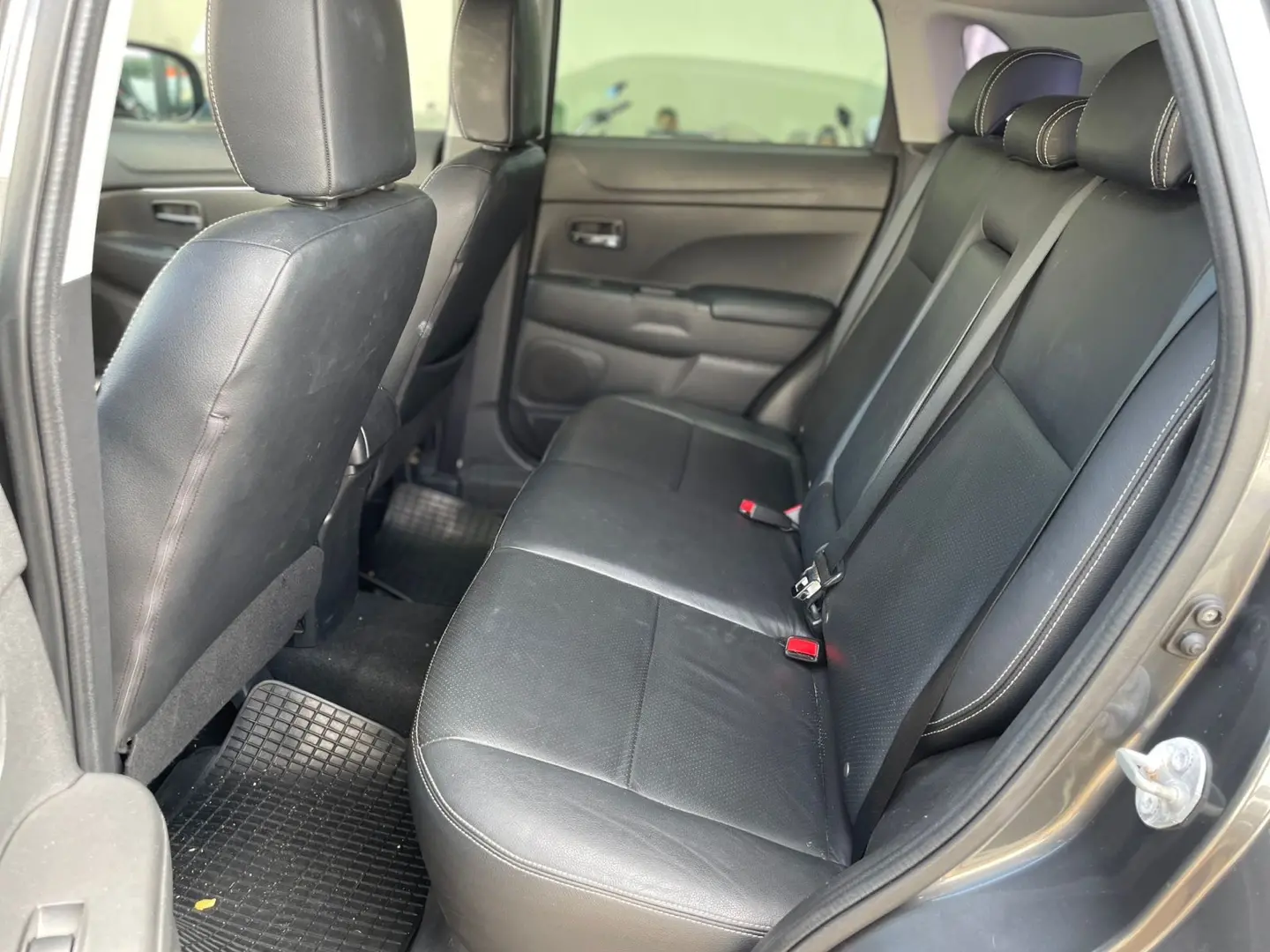 MITSUBISHI ASX - Foto