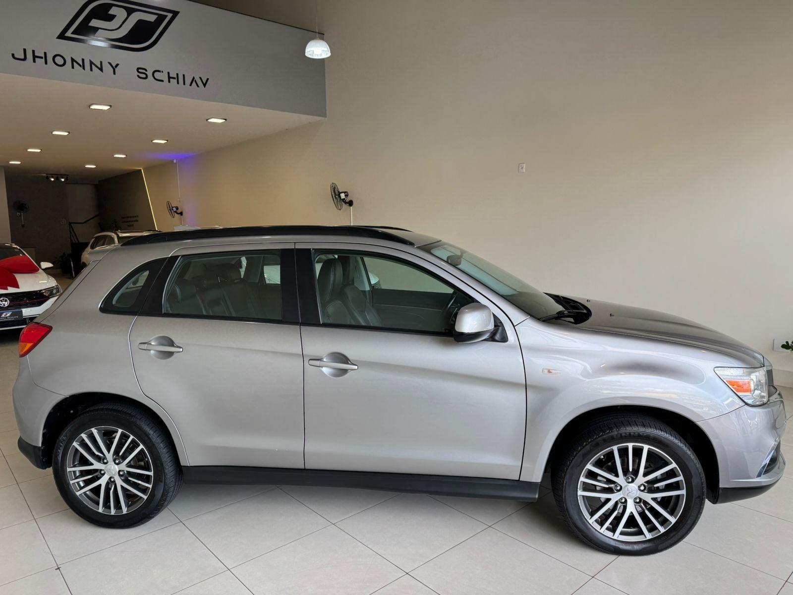 MITSUBISHI ASX - Foto