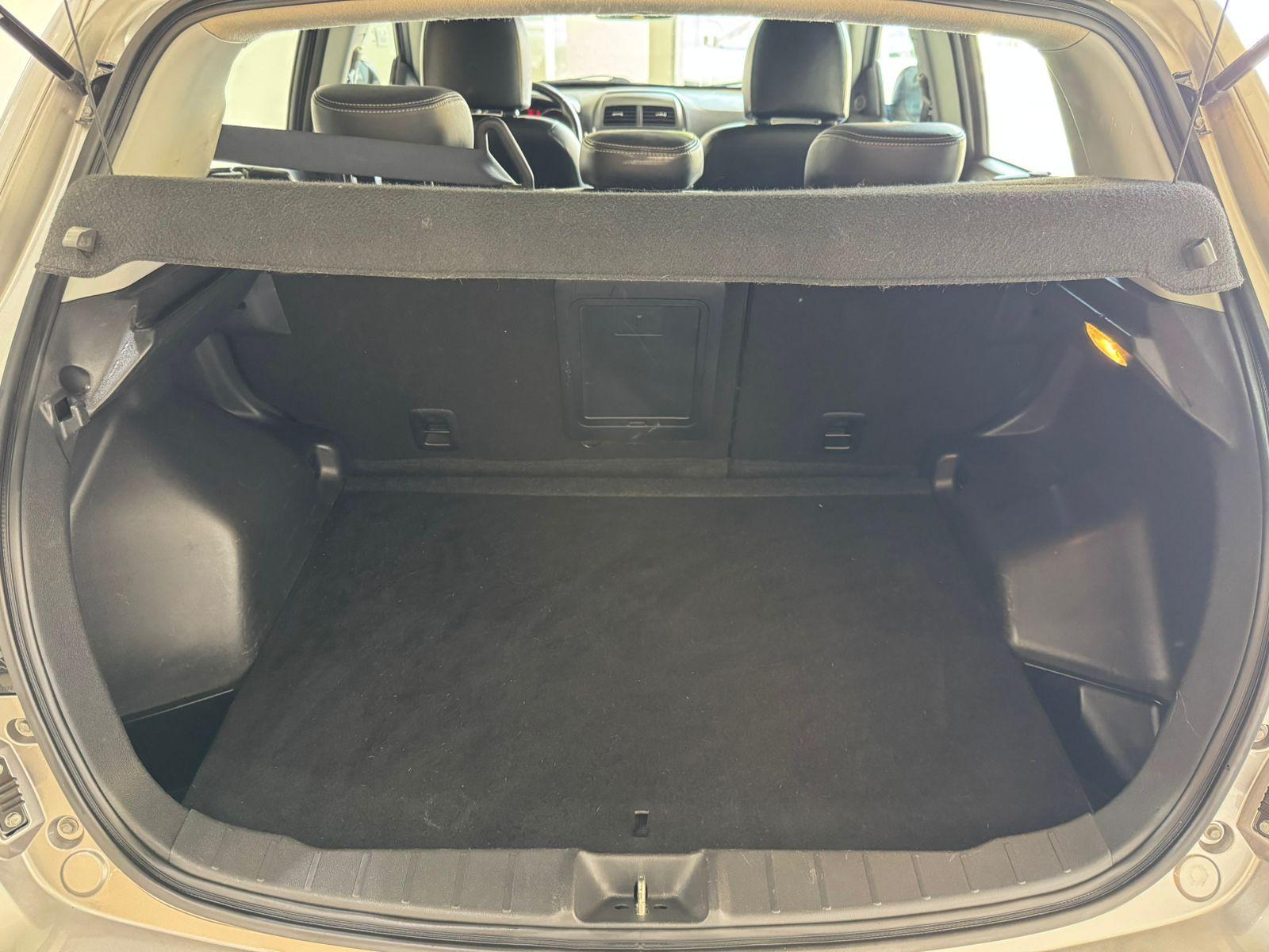 MITSUBISHI ASX - Foto