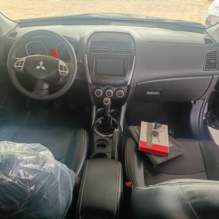 MITSUBISHI ASX - Foto