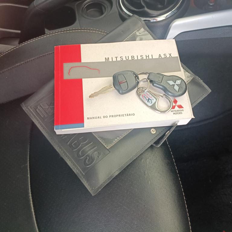 MITSUBISHI ASX - Foto