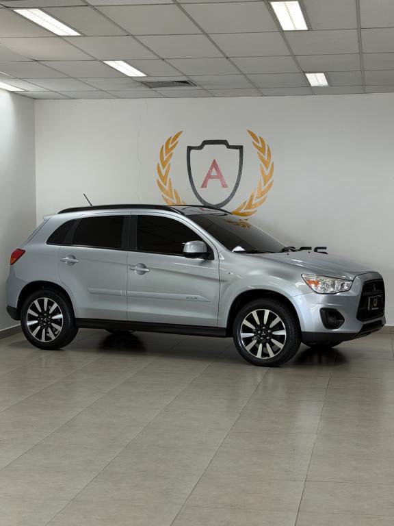 MITSUBISHI ASX - Foto