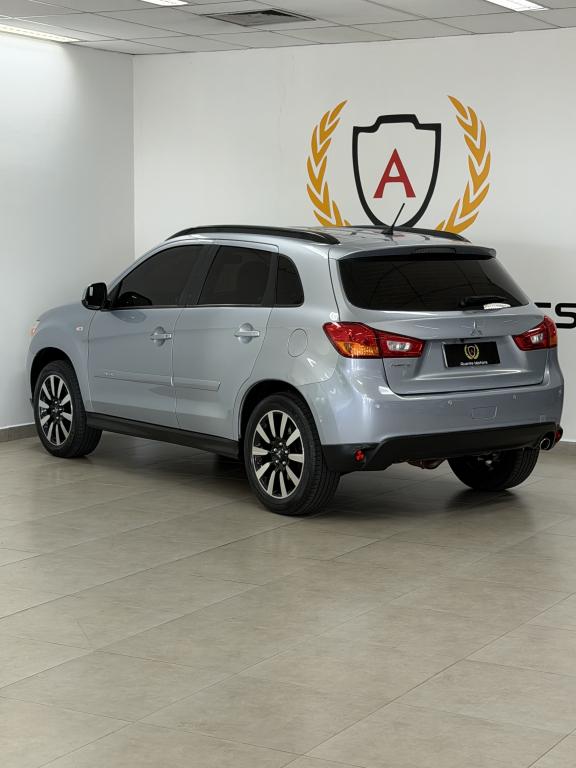 MITSUBISHI ASX - Foto