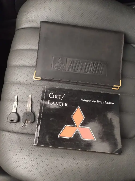 MITSUBISHI Colt - Foto