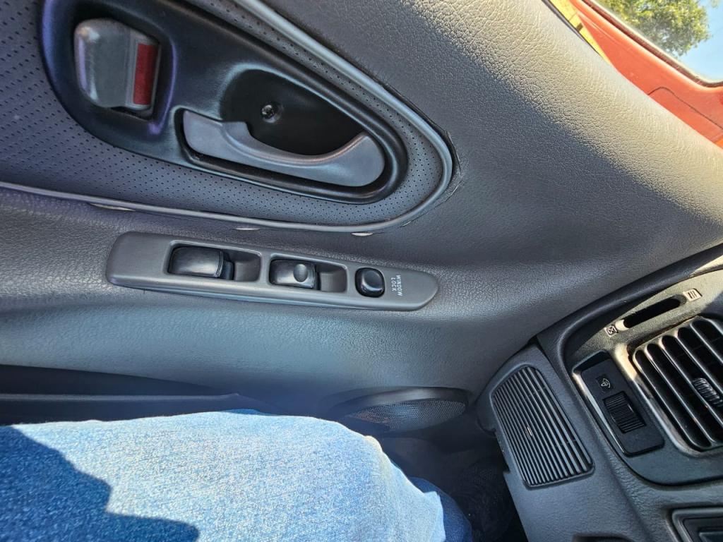 MITSUBISHI Colt - Foto