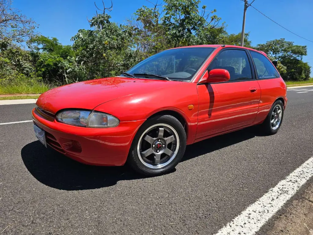 MITSUBISHI Colt - Foto