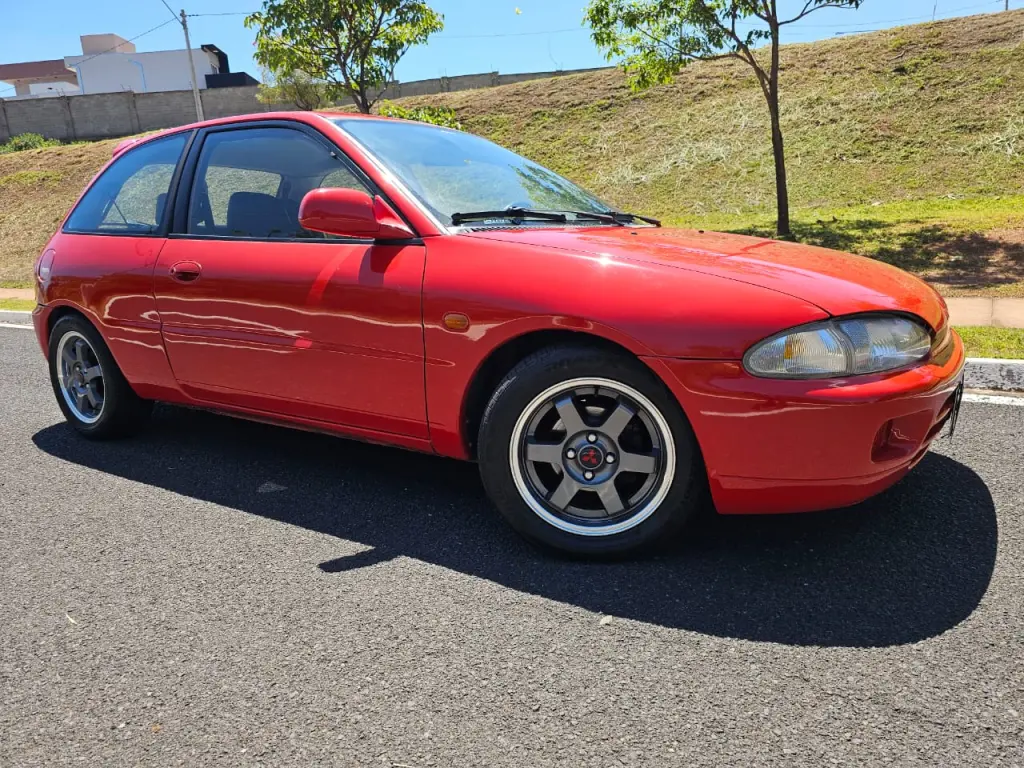 MITSUBISHI Colt