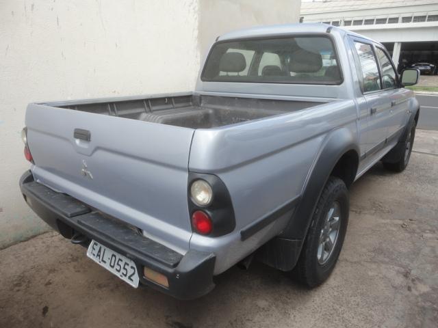 MITSUBISHI L 200 - Foto