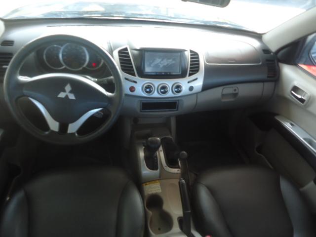 MITSUBISHI L 200 Triton - Foto