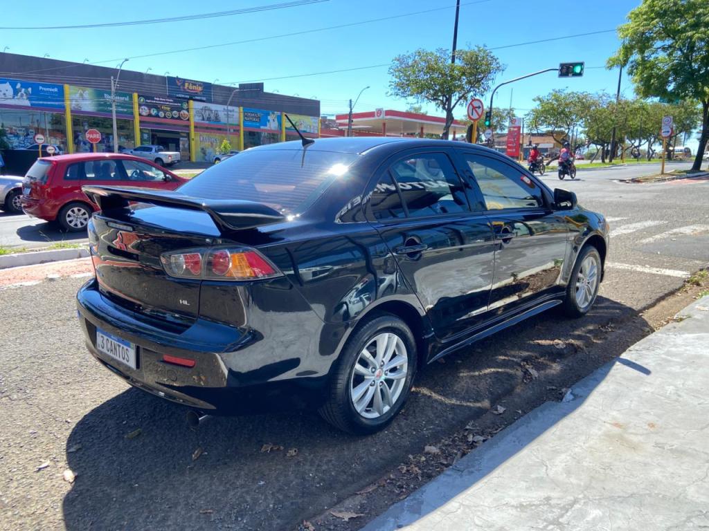 MITSUBISHI Lancer - Foto