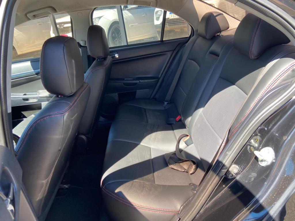 MITSUBISHI Lancer - Foto