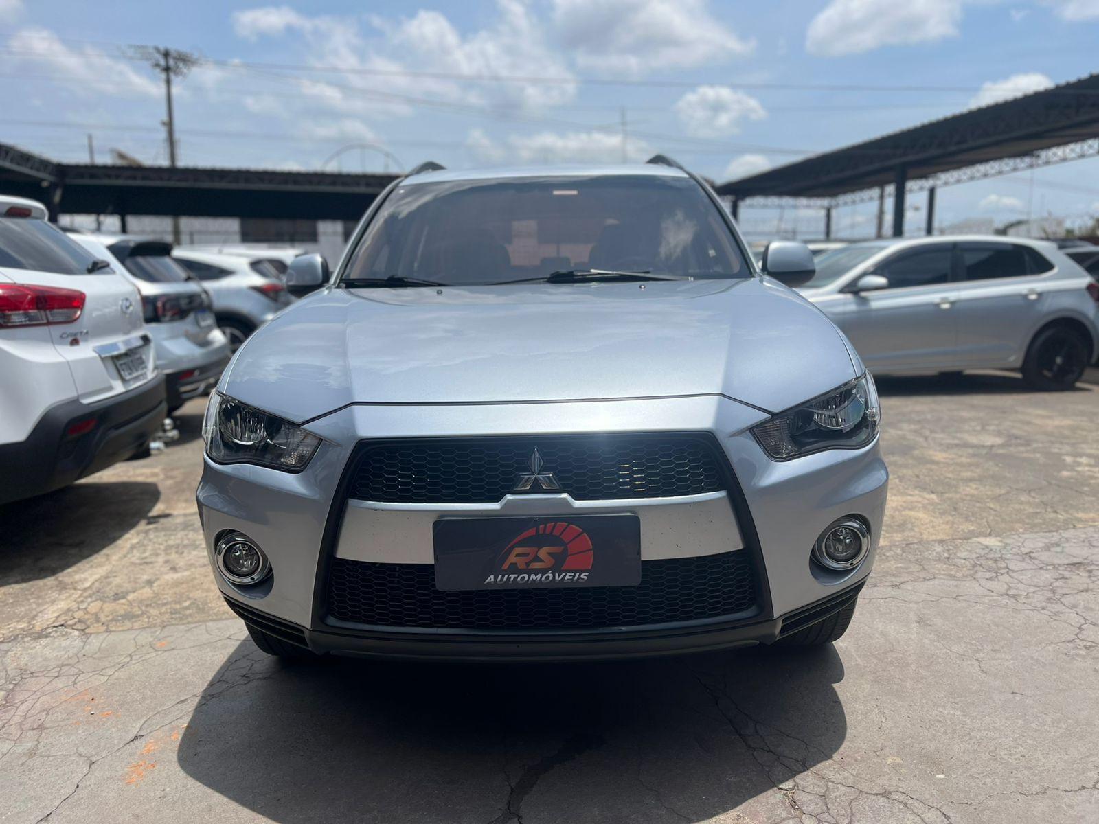 MITSUBISHI Outlander - Foto