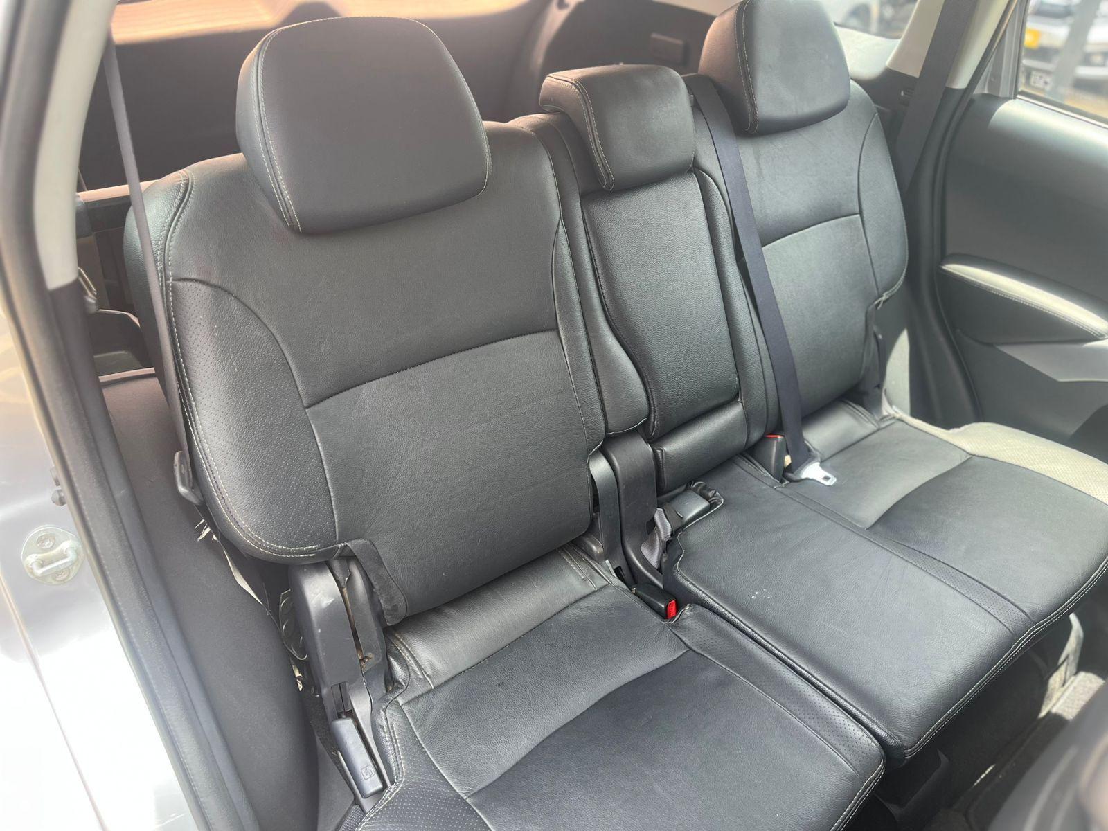 MITSUBISHI Outlander - Foto