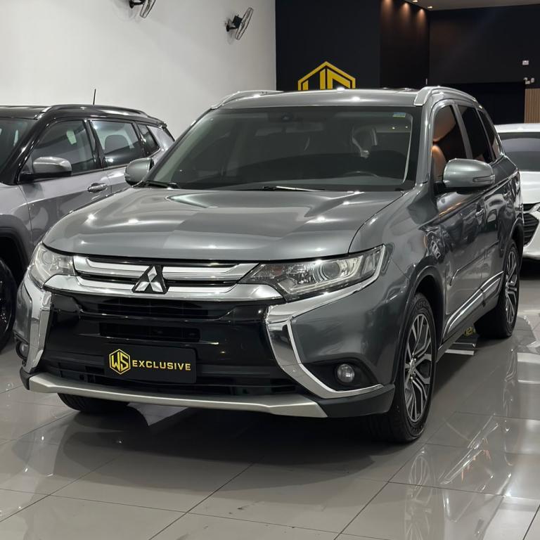MITSUBISHI Outlander - Foto