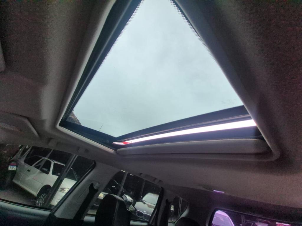 MITSUBISHI Outlander - Foto