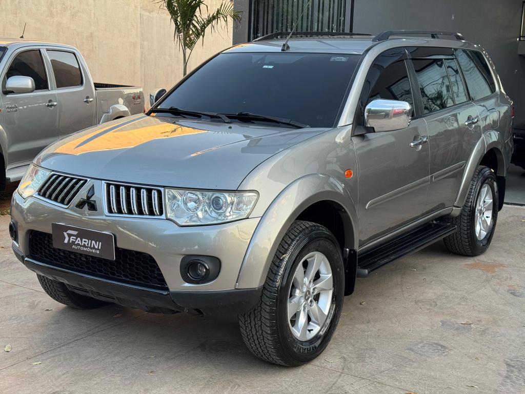 MITSUBISHI Pajero Dakar