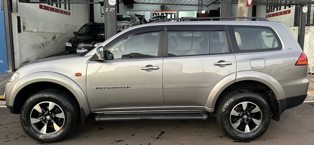 MITSUBISHI Pajero Dakar - Foto