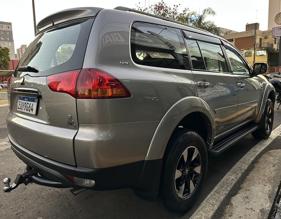 MITSUBISHI Pajero Dakar - Foto