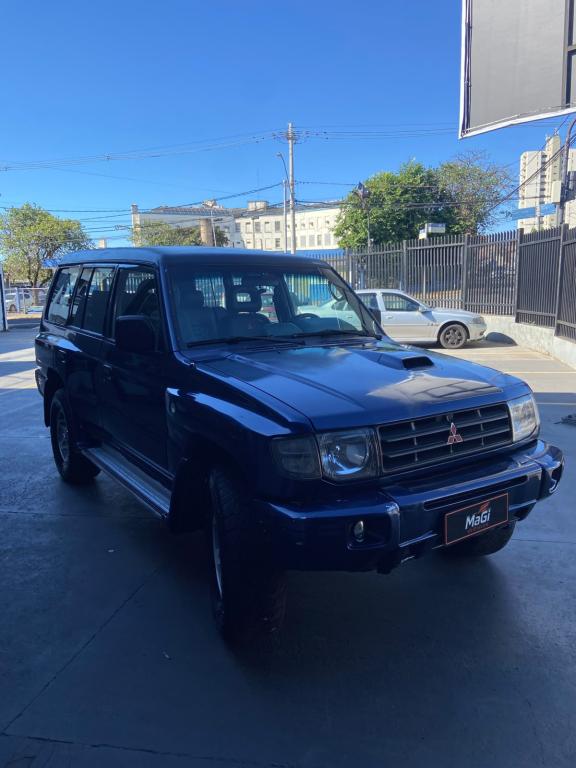 MITSUBISHI Pajero Full - Foto