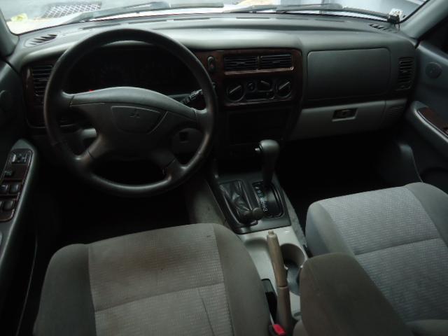 MITSUBISHI Pajero Sport - Foto