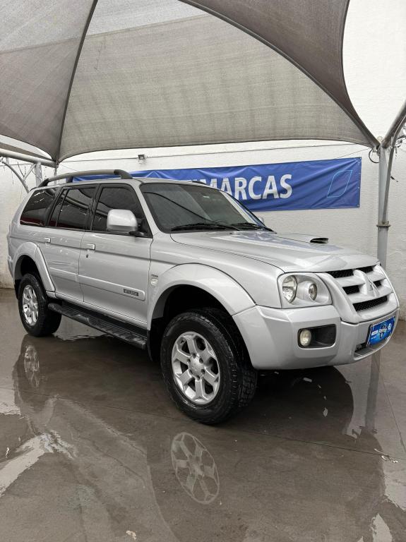 MITSUBISHI Pajero Sport - Foto