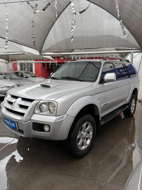 MITSUBISHI Pajero Sport - Foto