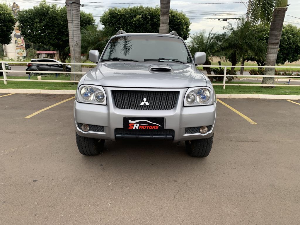 MITSUBISHI Pajero Sport - Foto