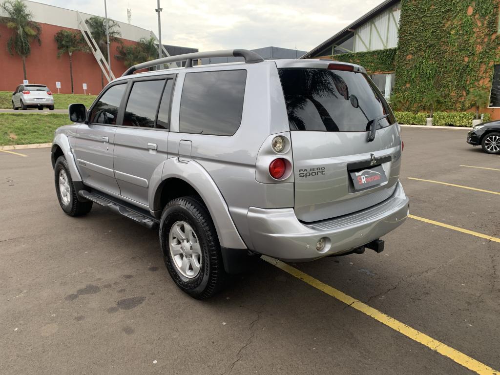MITSUBISHI Pajero Sport - Foto