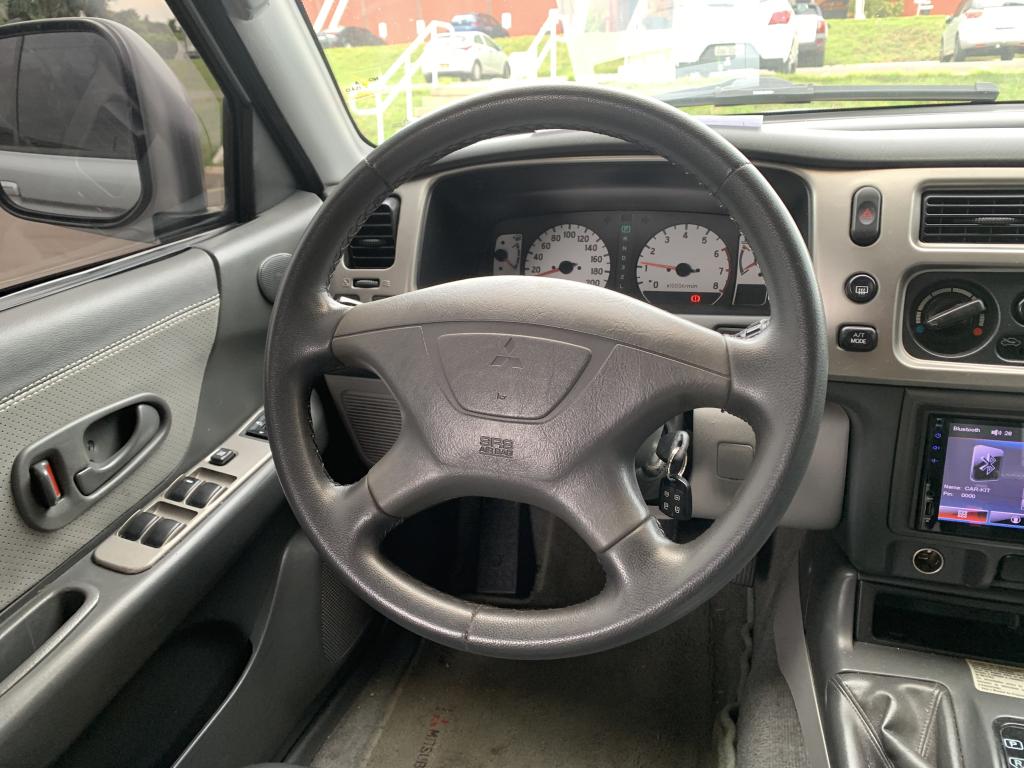 MITSUBISHI Pajero Sport - Foto