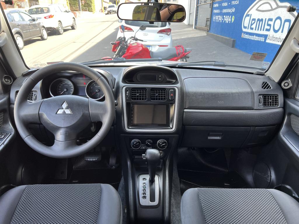 MITSUBISHI Pajero TR4 - Foto