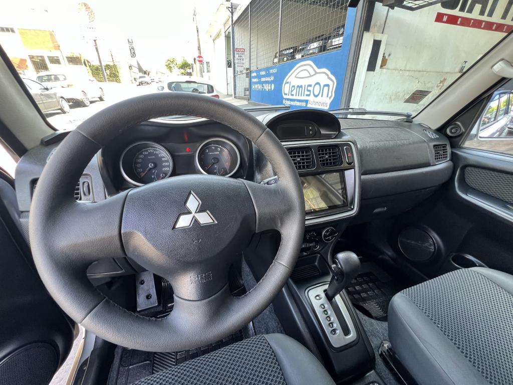 MITSUBISHI Pajero TR4 - Foto