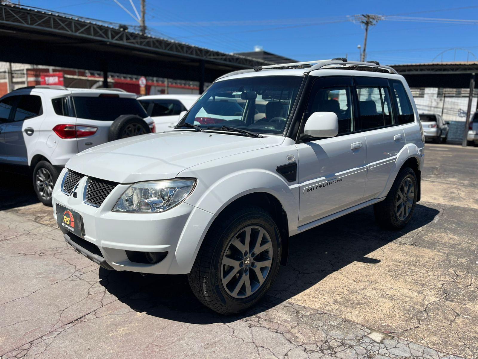 MITSUBISHI Pajero TR4