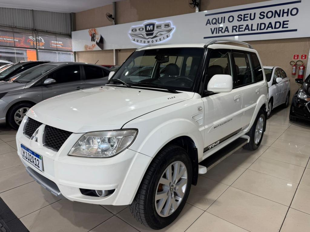 MITSUBISHI Pajero TR4 - Foto