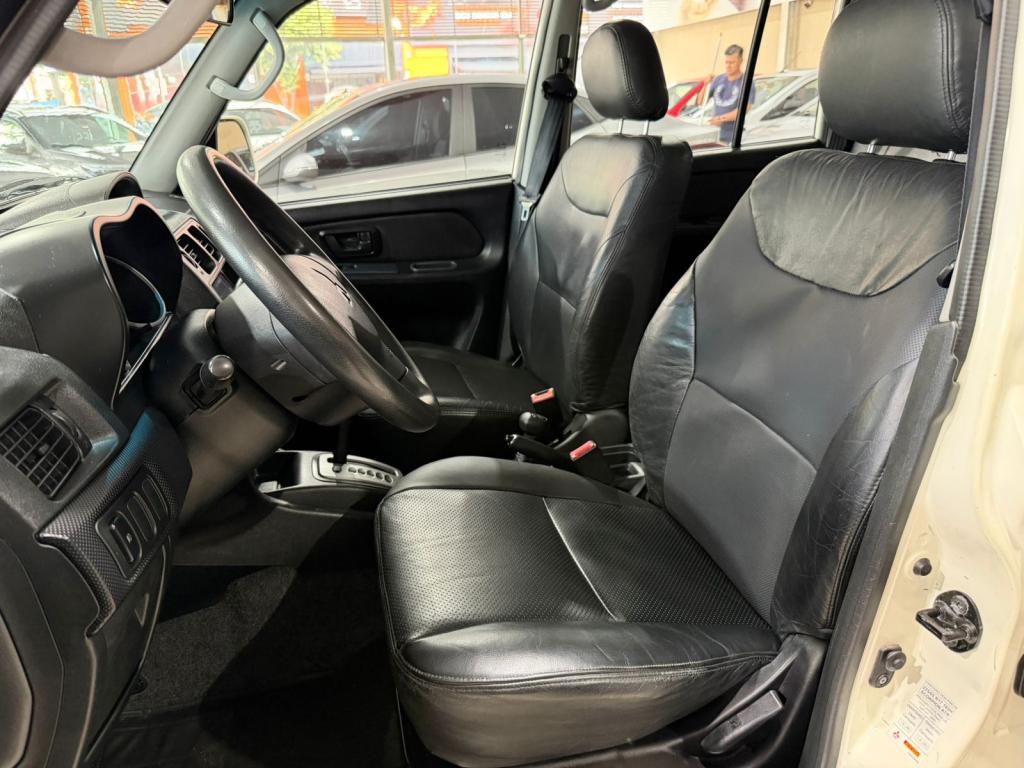 MITSUBISHI Pajero TR4 - Foto