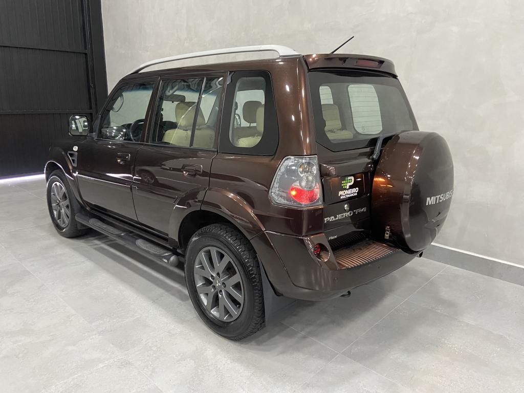 MITSUBISHI Pajero TR4 - Foto