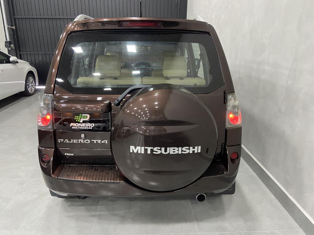 MITSUBISHI Pajero TR4 - Foto