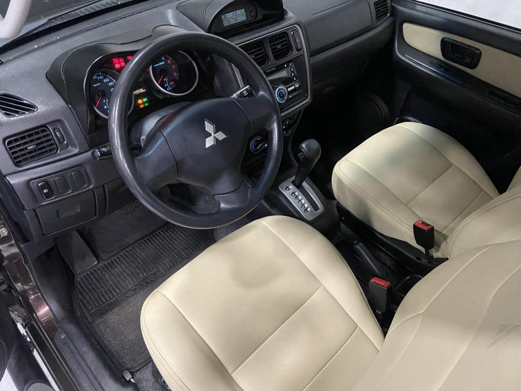 MITSUBISHI Pajero TR4 - Foto