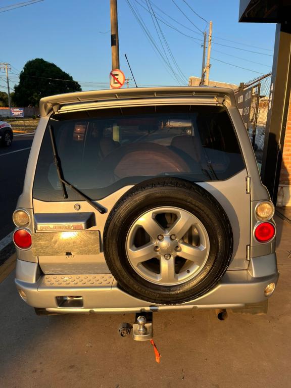 MITSUBISHI Pajero TR4 - Foto
