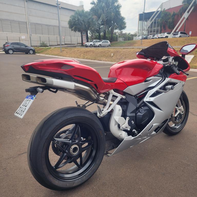 MV AGUSTA F4 1000 R - Foto