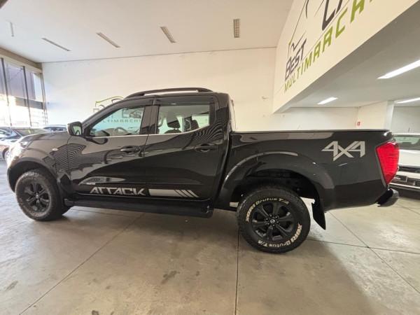 NISSAN Frontier - Foto