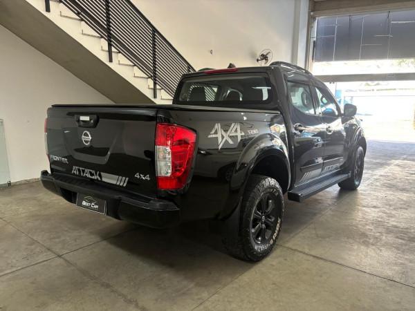 NISSAN Frontier - Foto