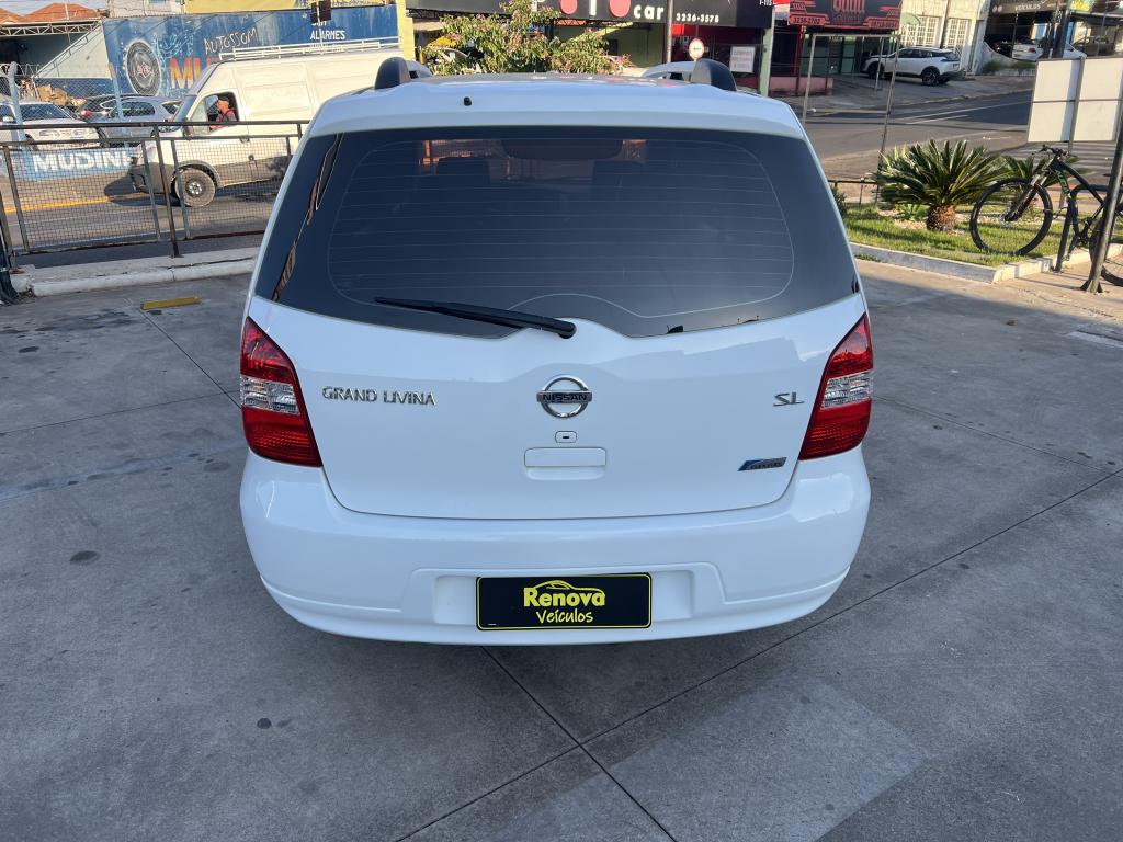 NISSAN Grand Livina - Foto