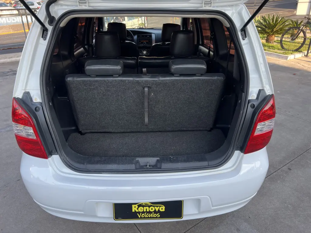 NISSAN Grand Livina - Foto