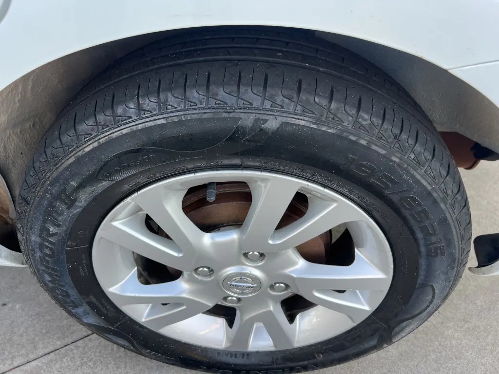 NISSAN Grand Livina - Foto